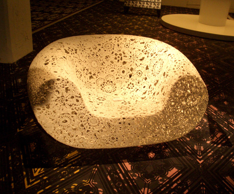 V272881 958 480 398 5