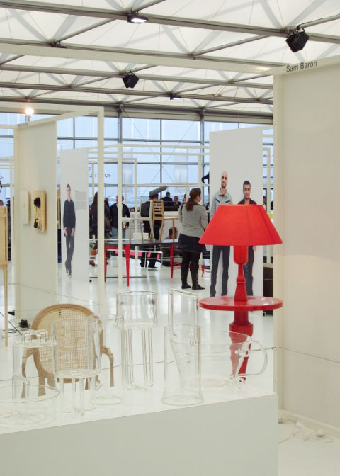 V302184 958 480 672 1