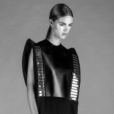 /assets/articles/2014/data-make-clothes/l2_v355153_1200_372_372-4.jpg