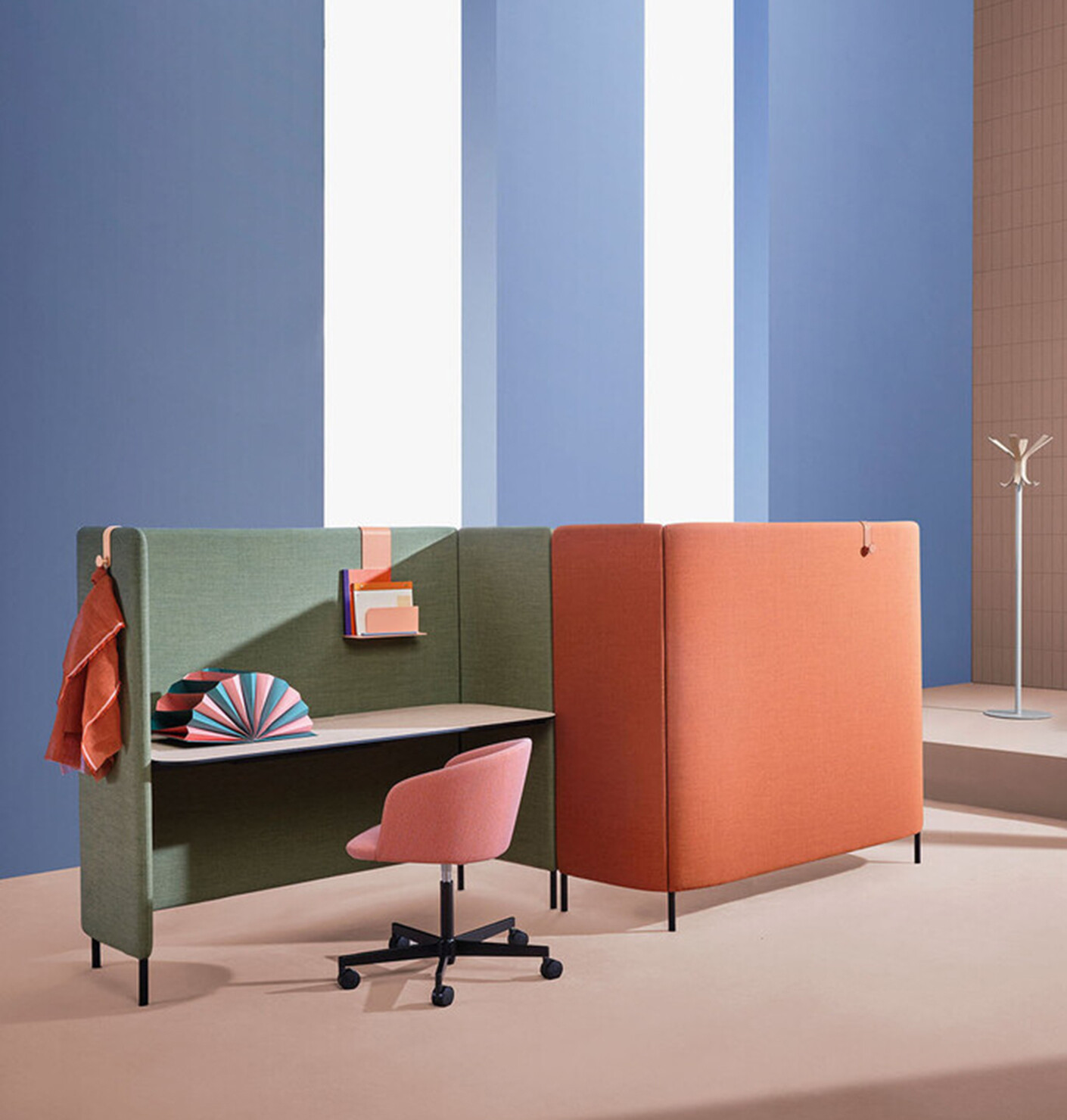 Buddyhub Desk von Pedrali