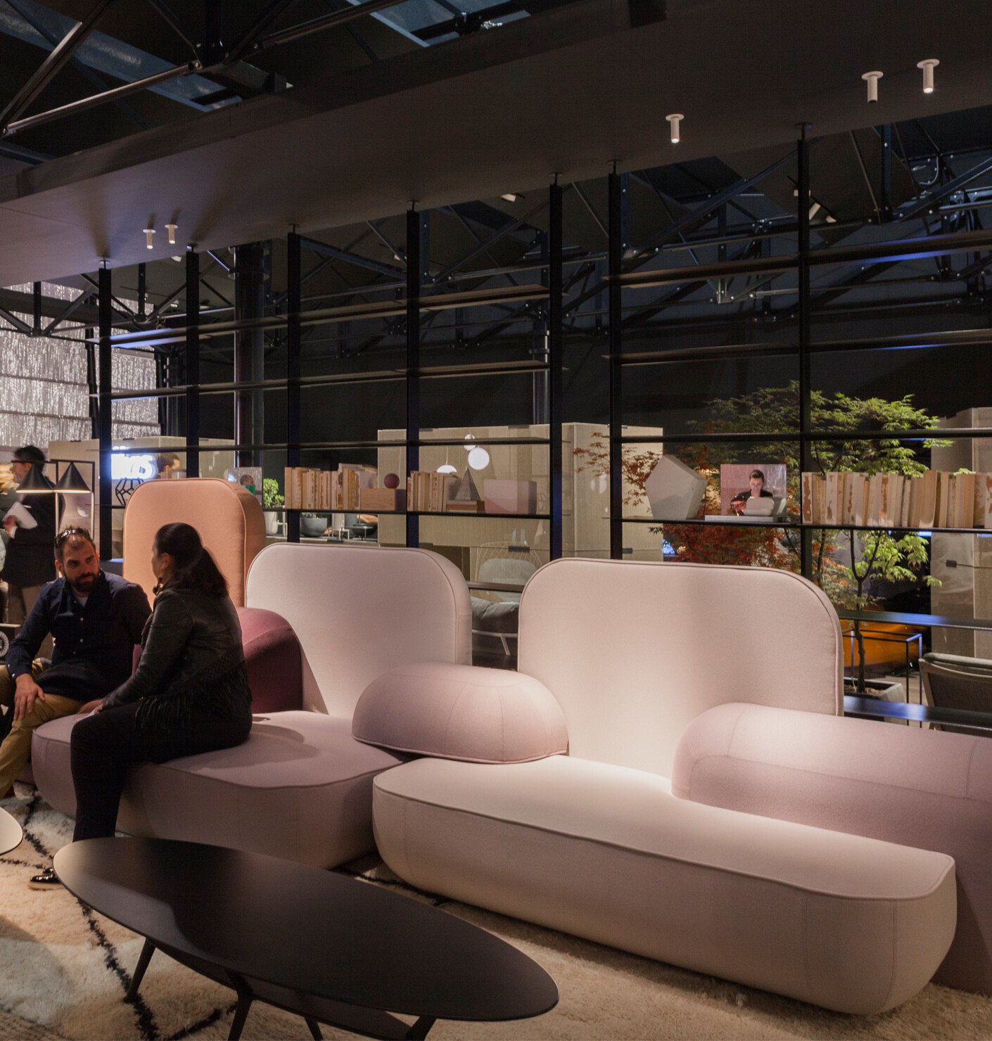 Pumped up: Tête-à-tête on a chair or sofa