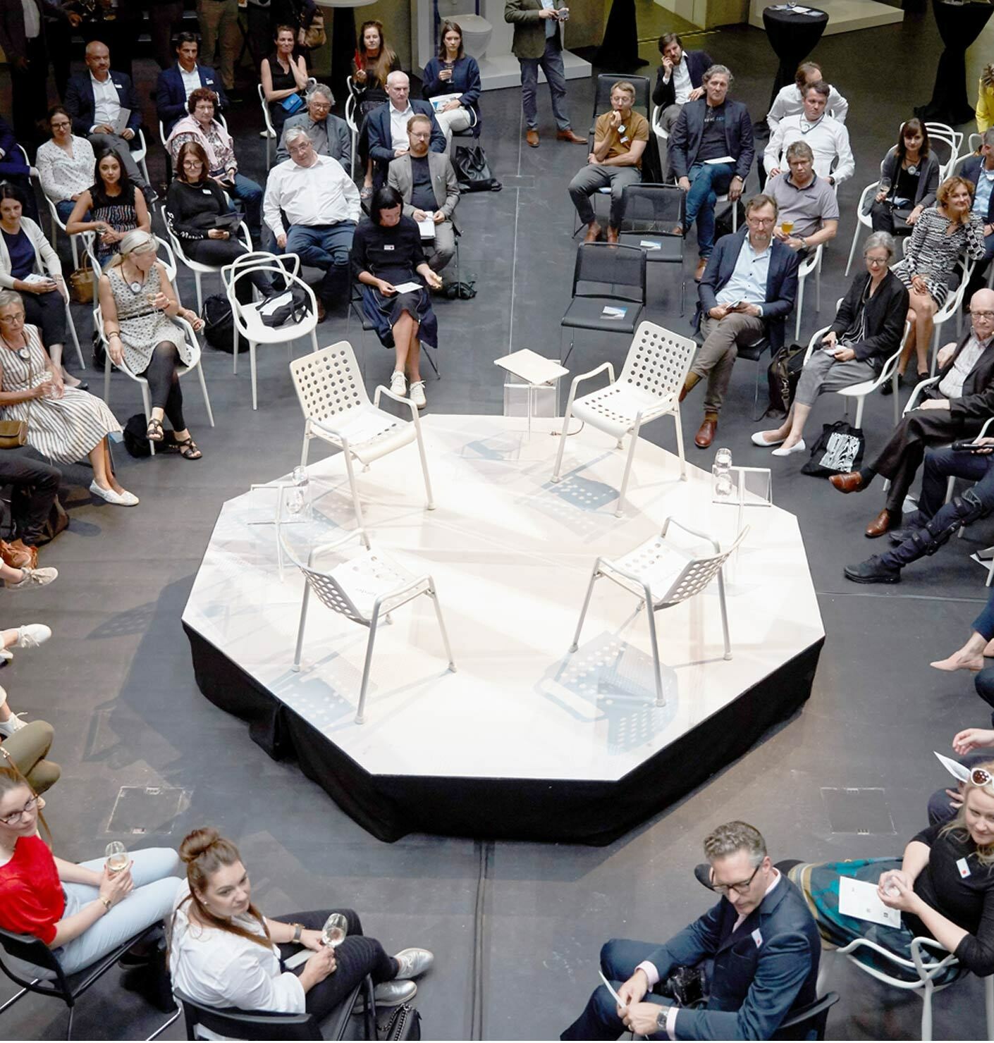 Geheime Wahrheiten und offensichtliche Qualitäten