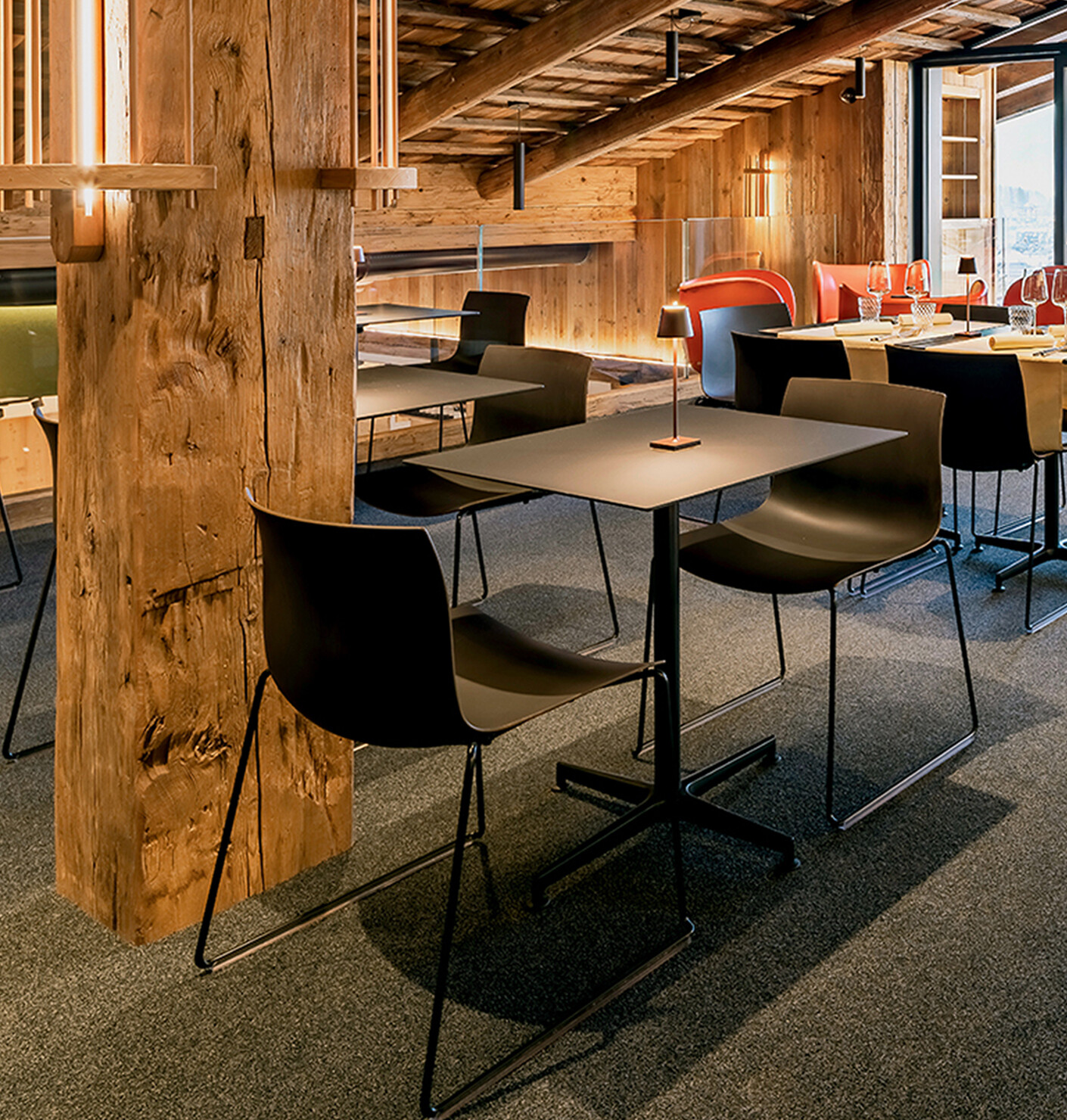 Lightness in seating