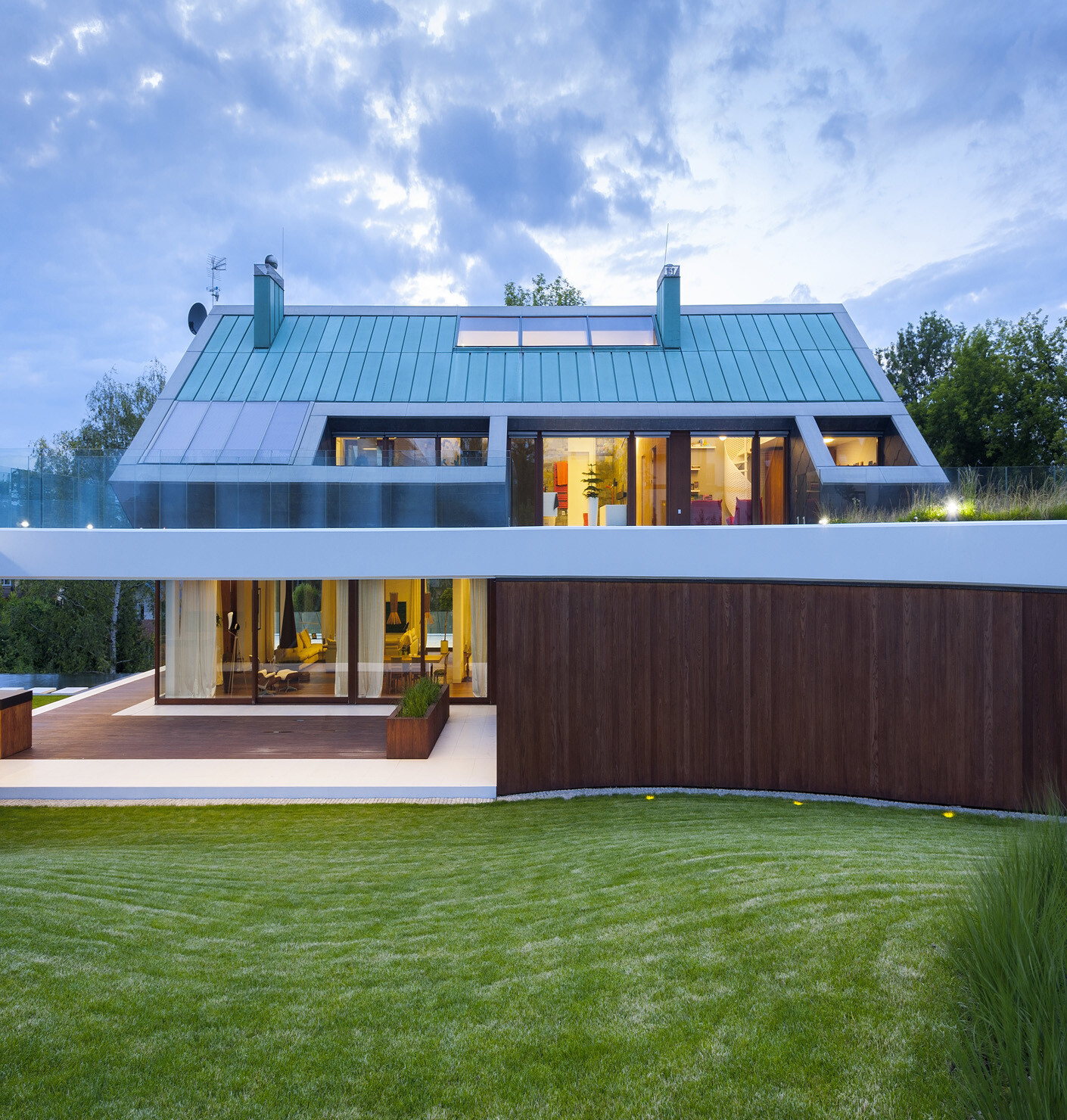 Villa on the edge of an abyss