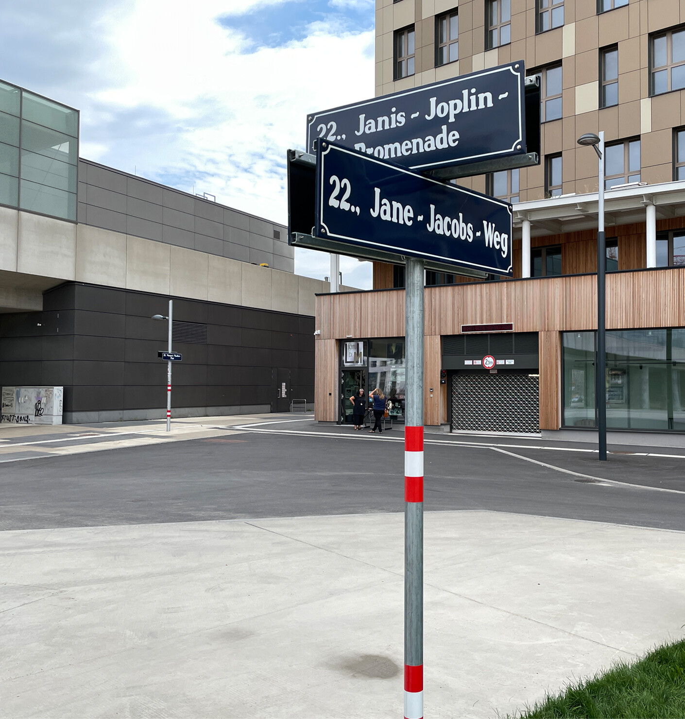 Change instead of master cult