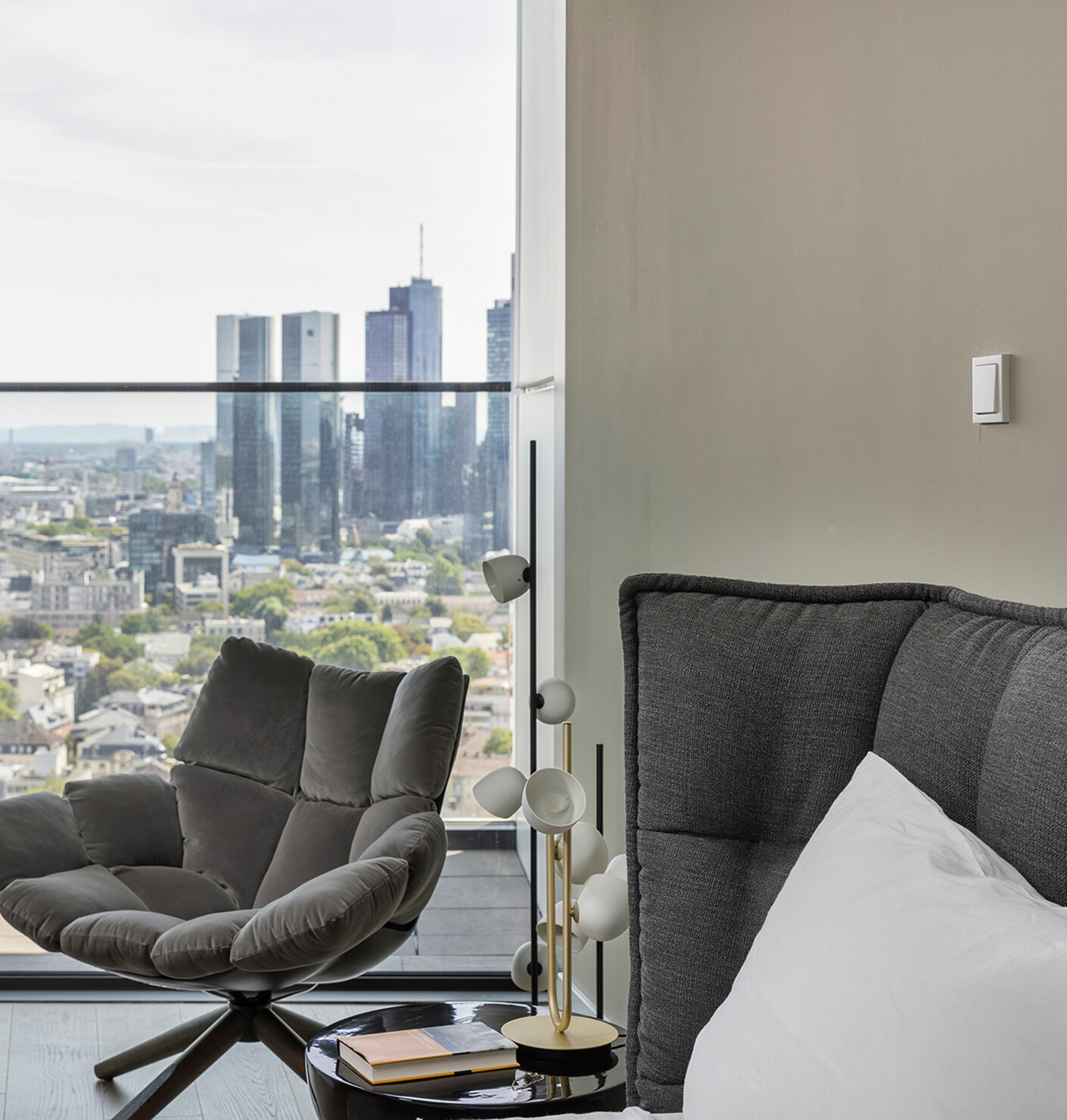 Nest über der Metropole