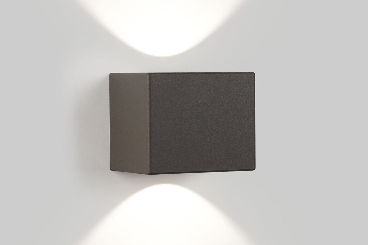 TIGA LED