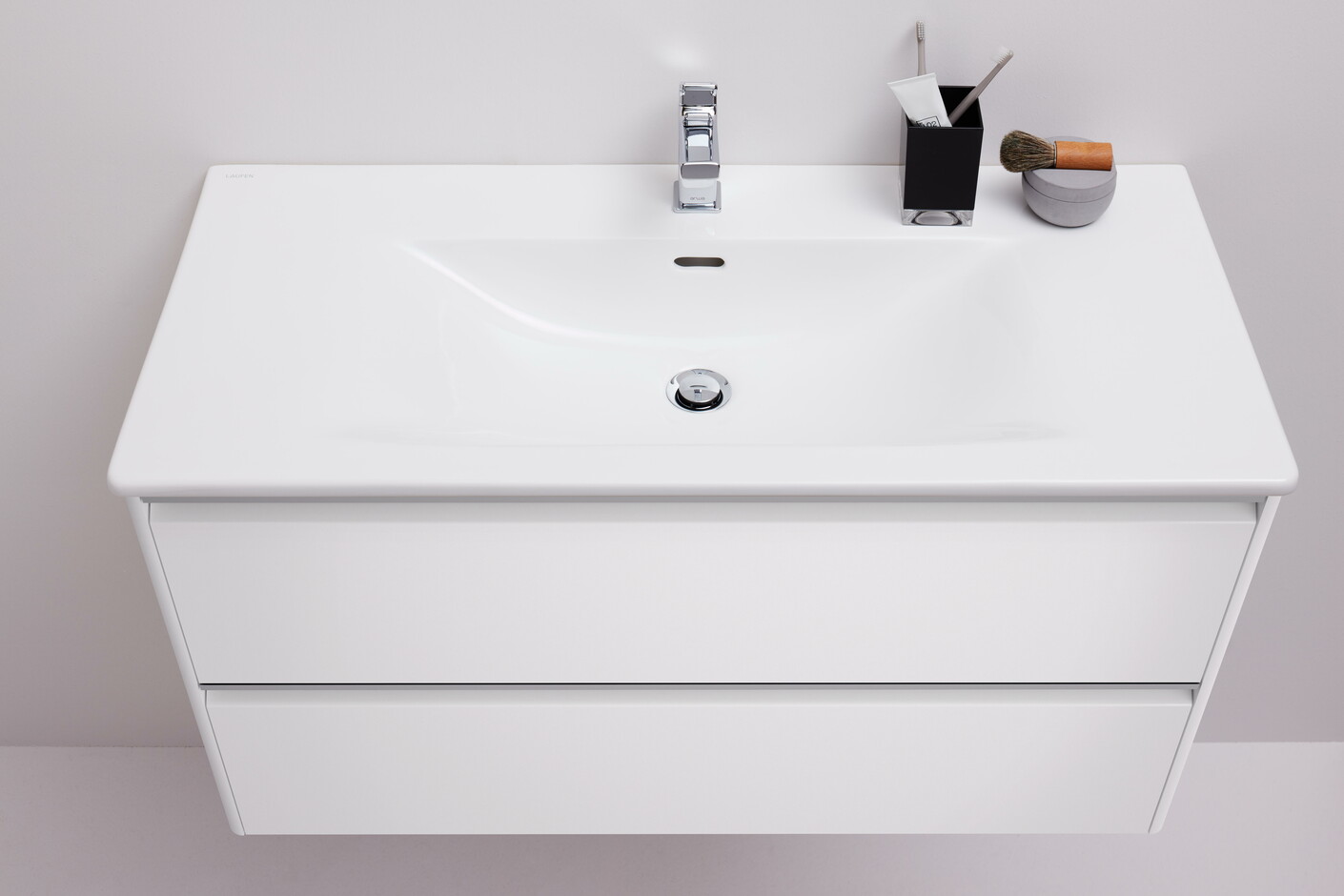 Palace washbasin 'Slim'