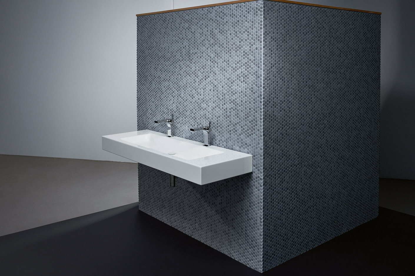 BETTEAQUA Wall Mounted Washbasin