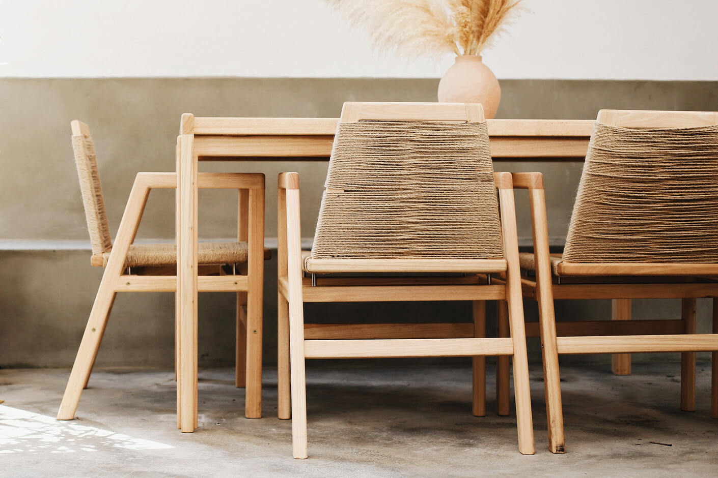Genua Dining Table and Chair HK4+5