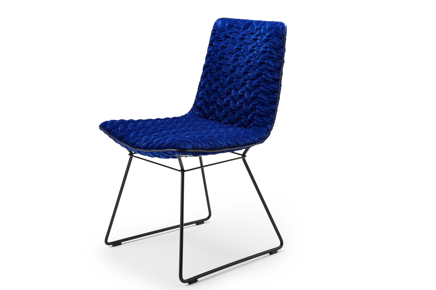 Amelie with wire frame