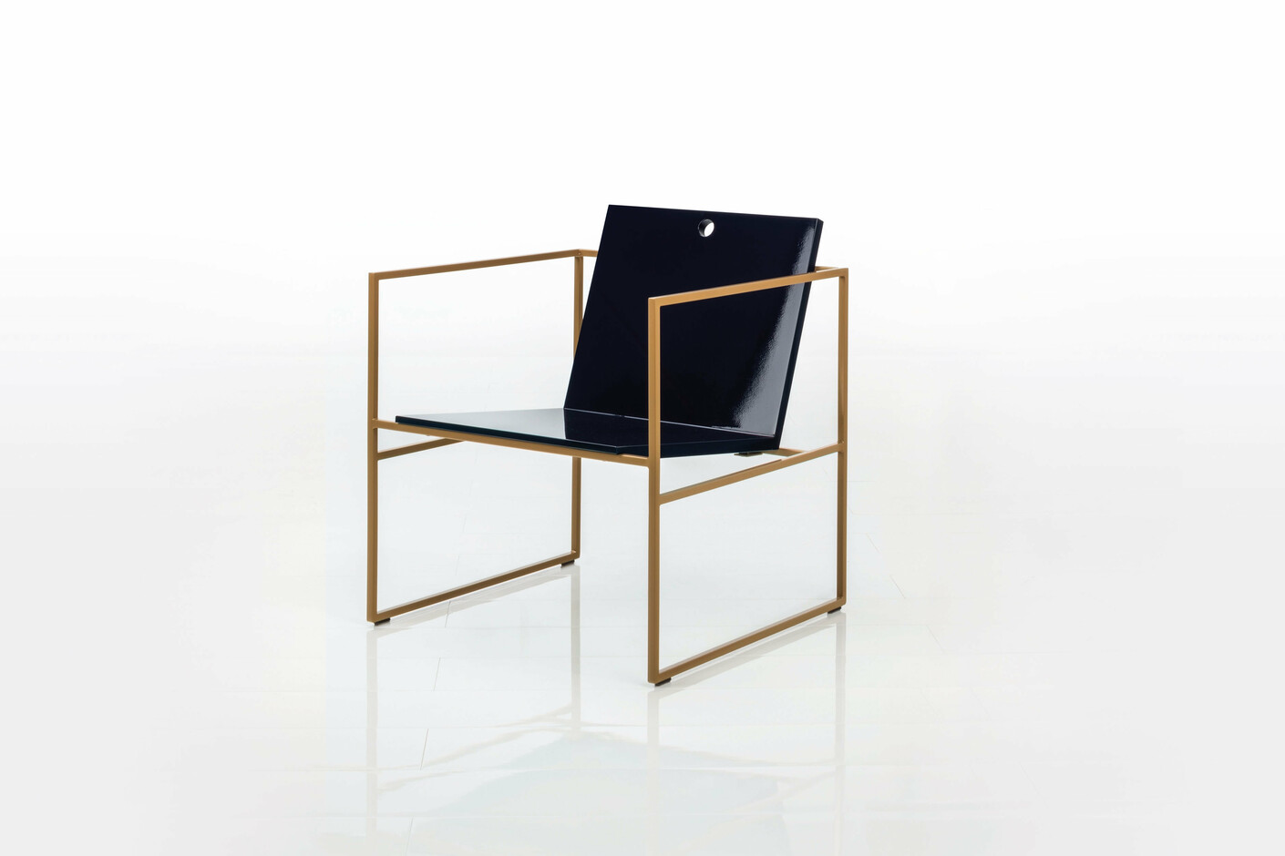Grace armchair