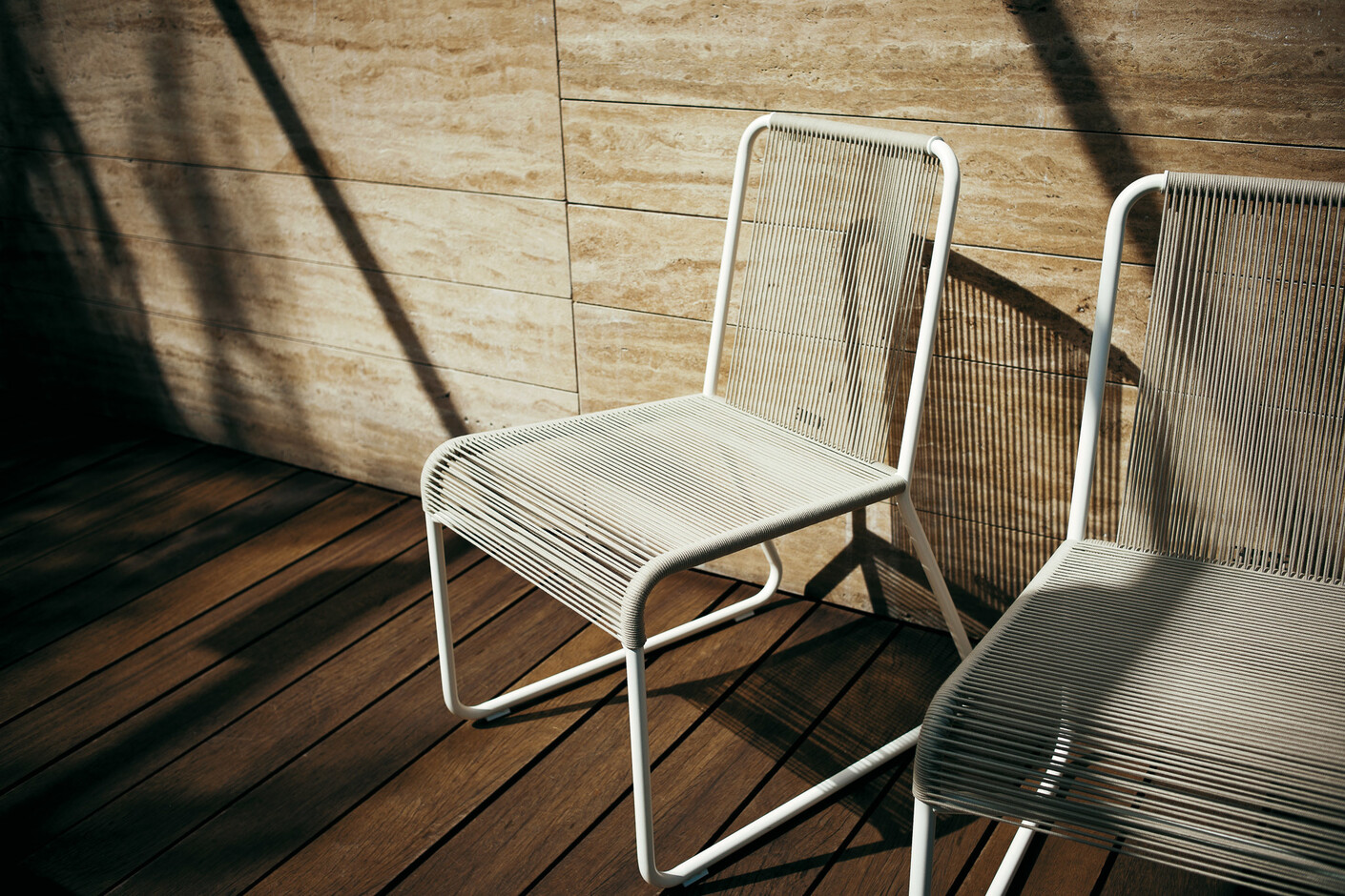 Chairs & armchairs