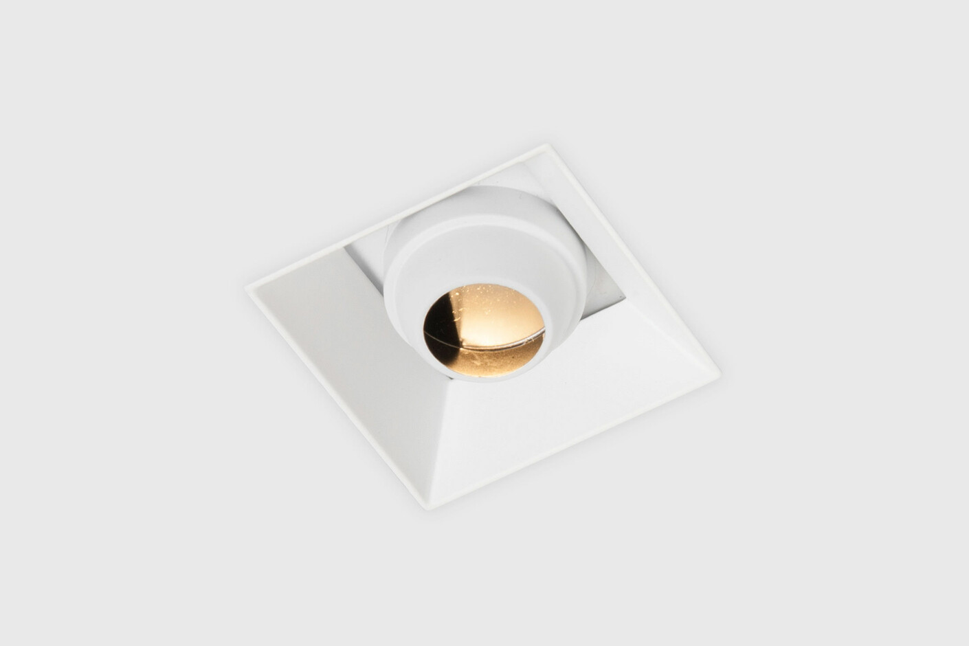 Down in-line 40 downlight
