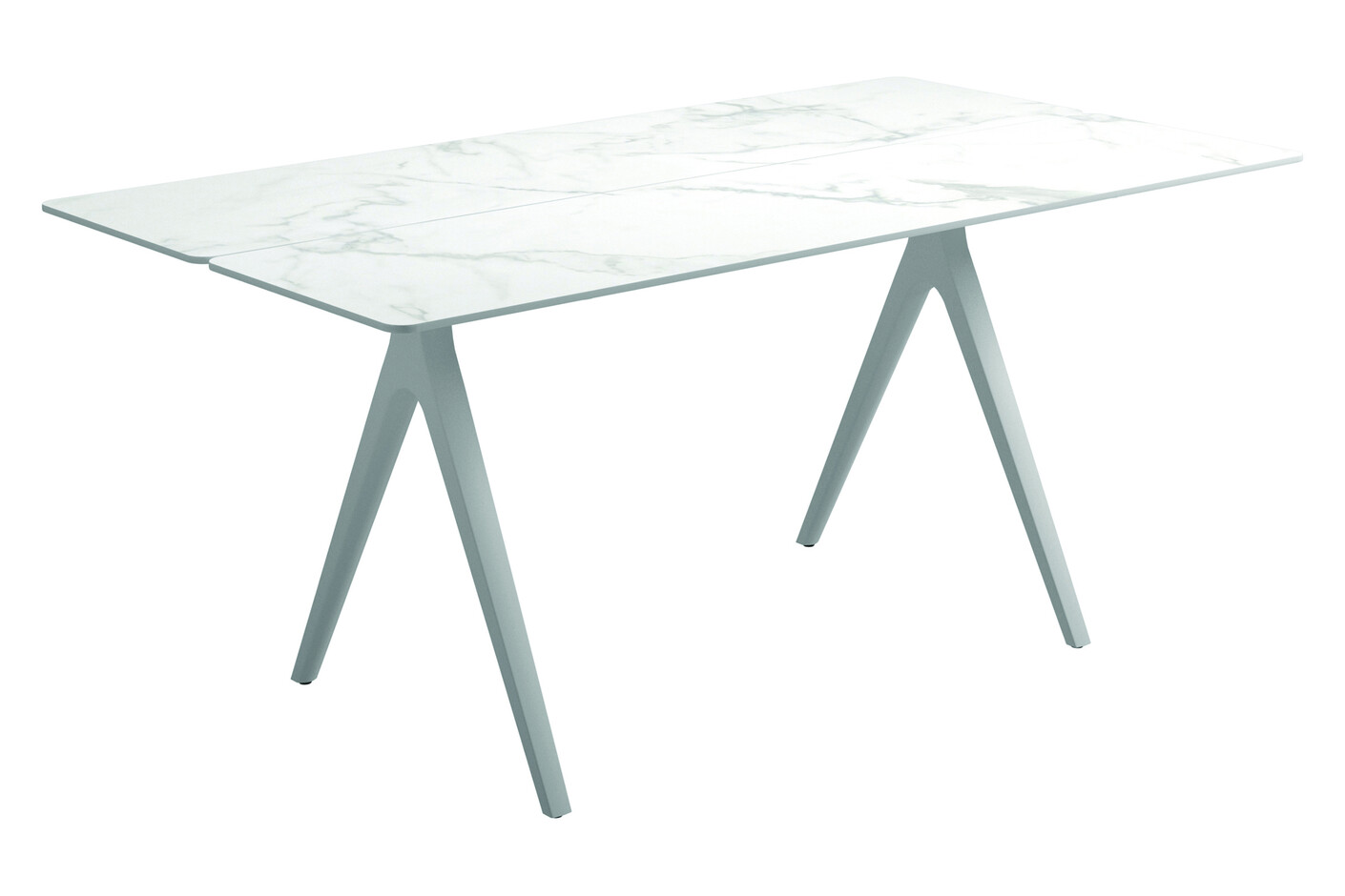 Split outdoor table