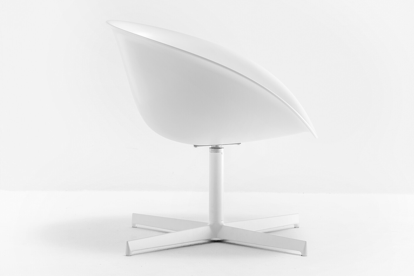 Gliss Armchair 360 Pedrali Slider 2