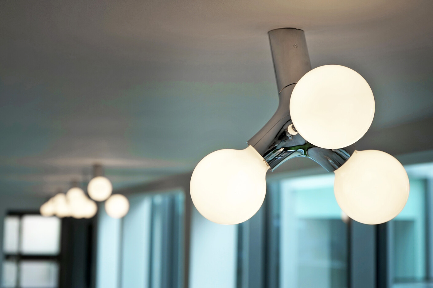 Wand- & Deckenleuchten