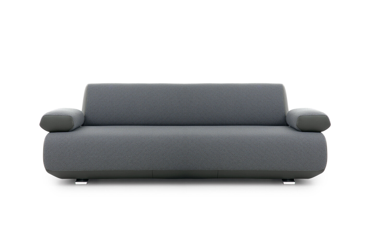 LX673 Sofa