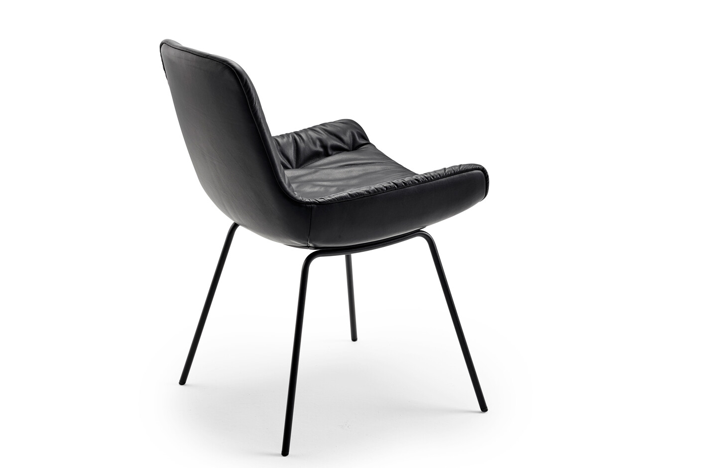 Leya armchair low with steel frame