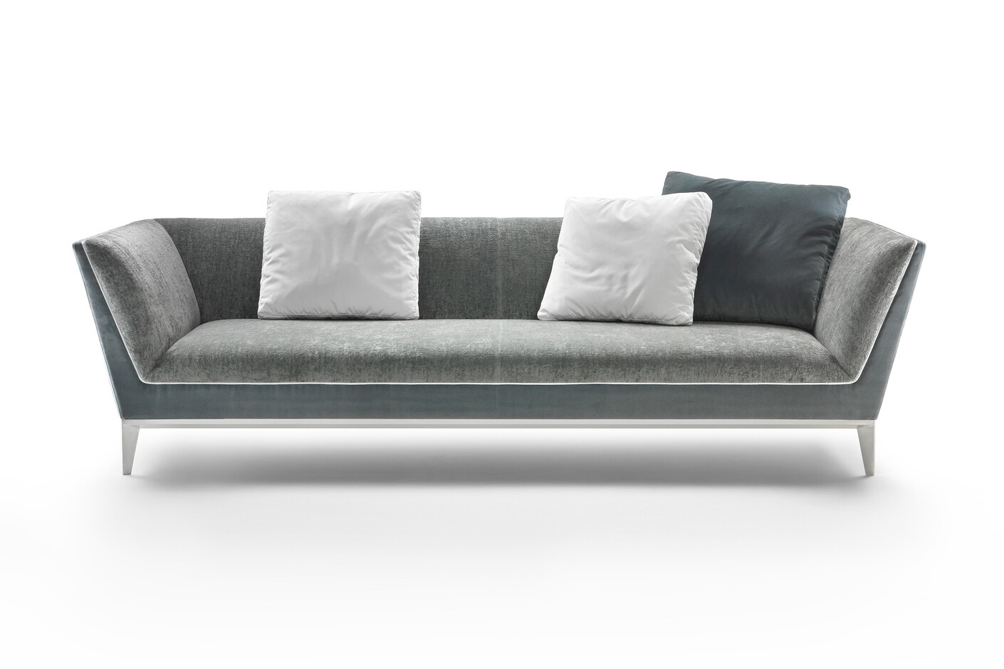 Mr. Wilde sofa