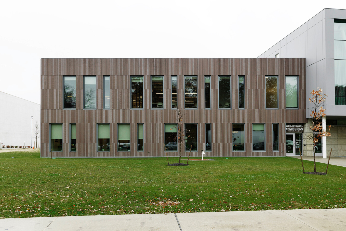 öko skin, Oberlin College