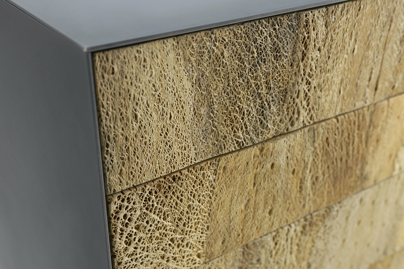 Rialto chest of drawers