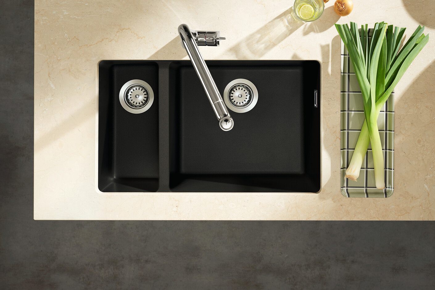 S51 under-mount sink