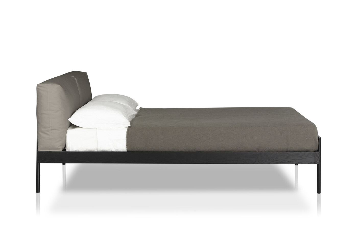 Beds & Bedroom Furniture