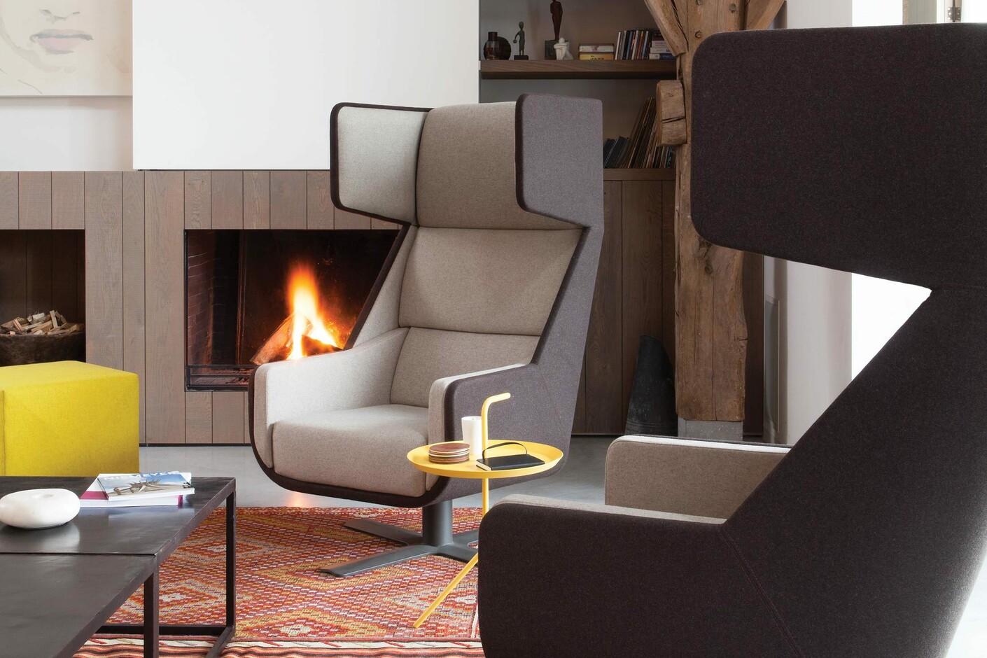 Armchairs & chairs