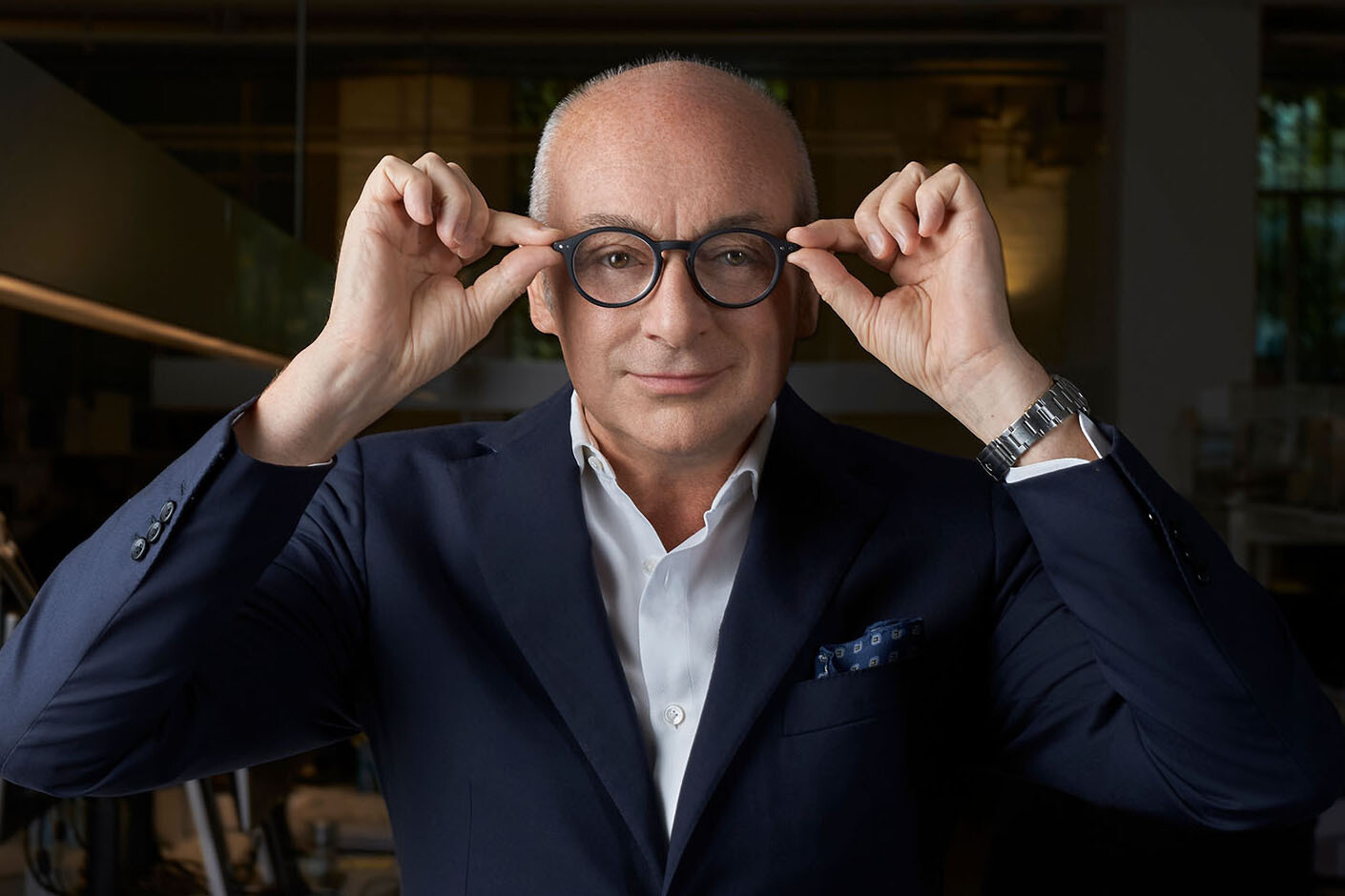 The architect of lightness