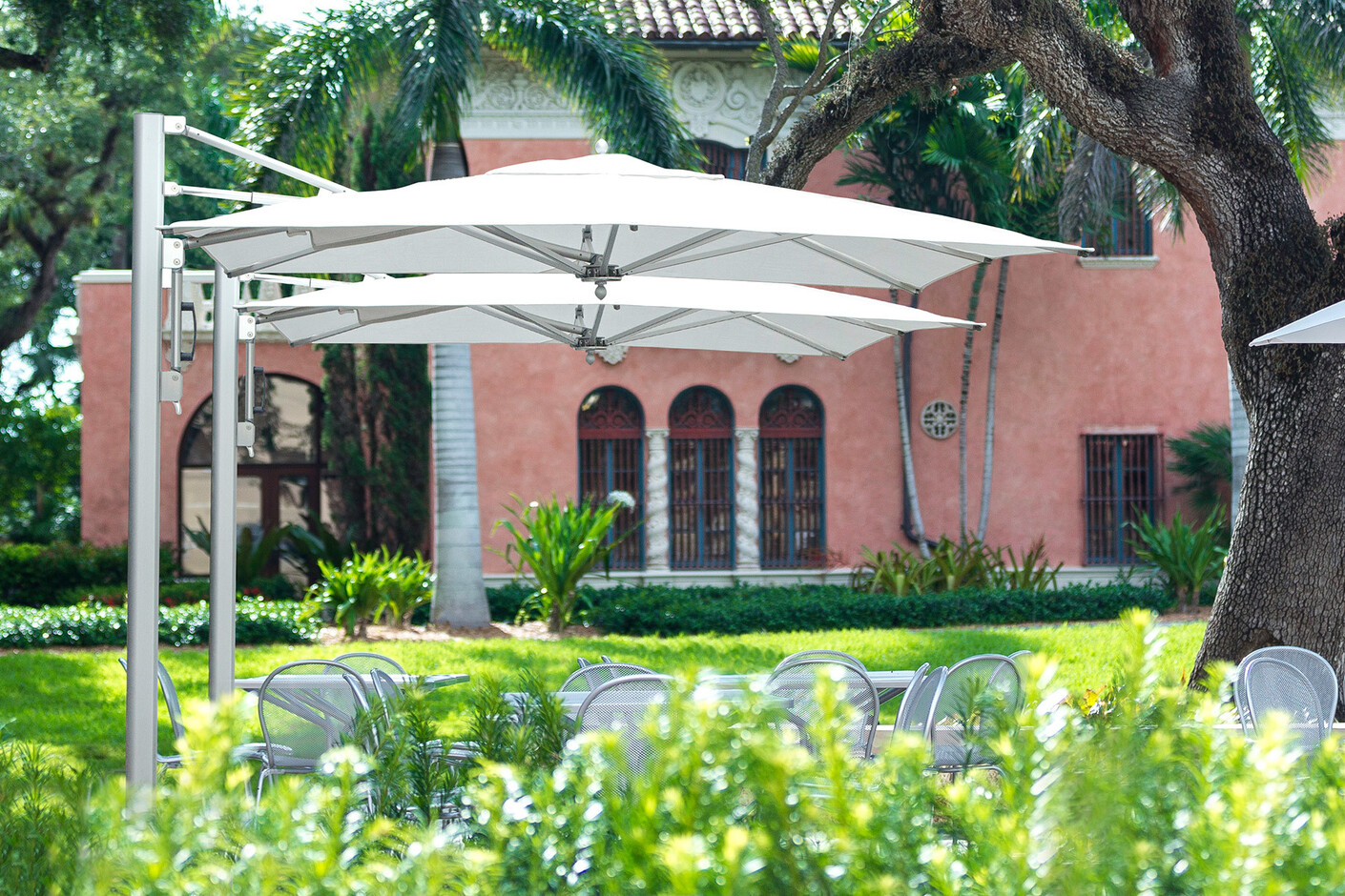 Bay Master Cantilever