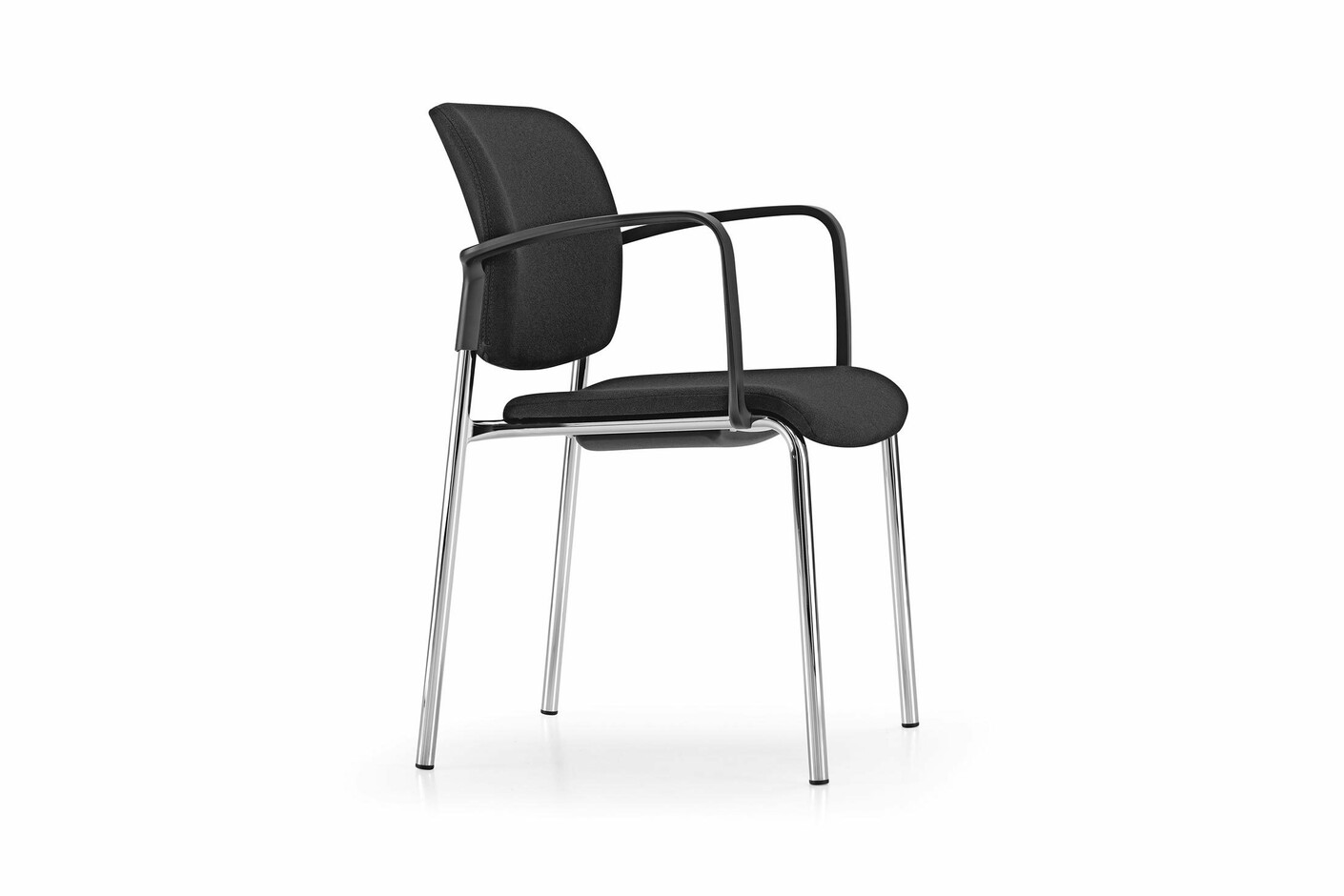 Yanos chair with armrests