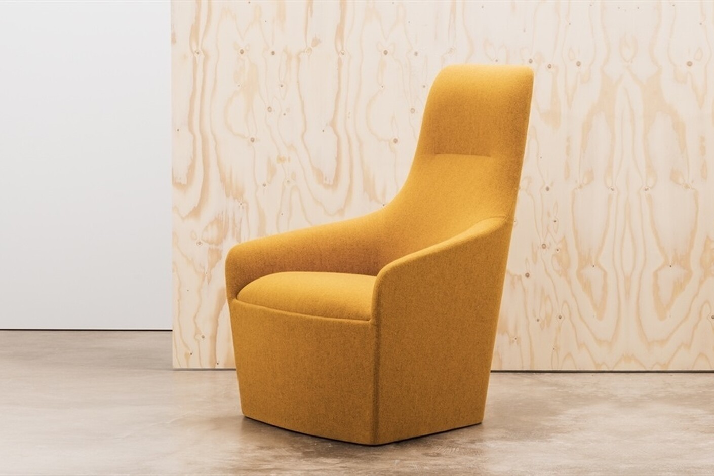 Alya Lounge chair