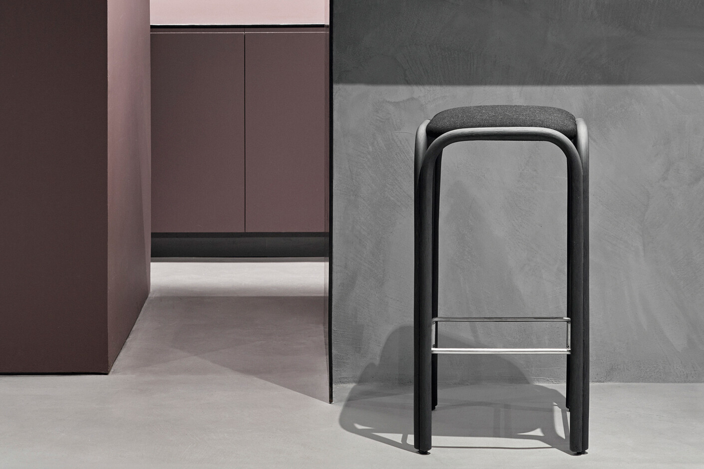 Fontal Hoher Barhocker gepolstert T019 U