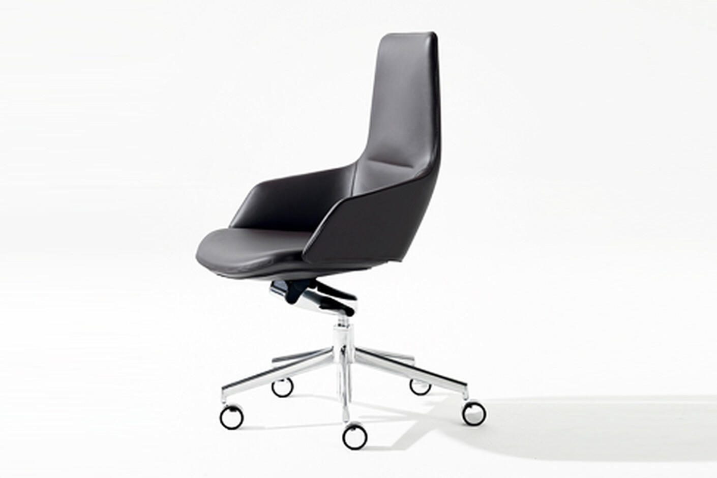 Task chairs