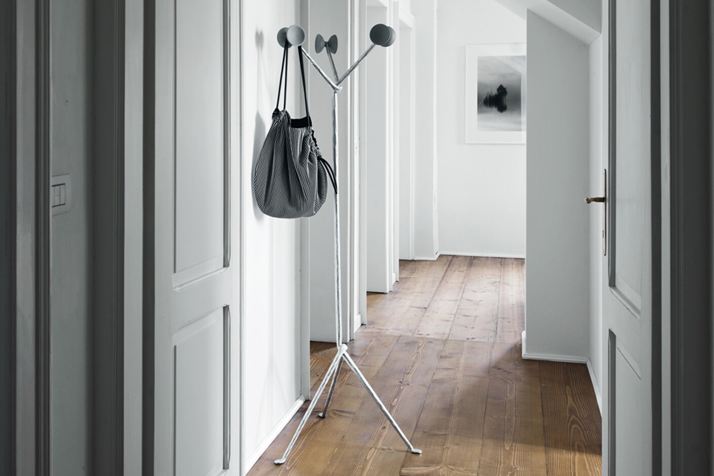 COAT HANGERS & UMBRELLA STANDS