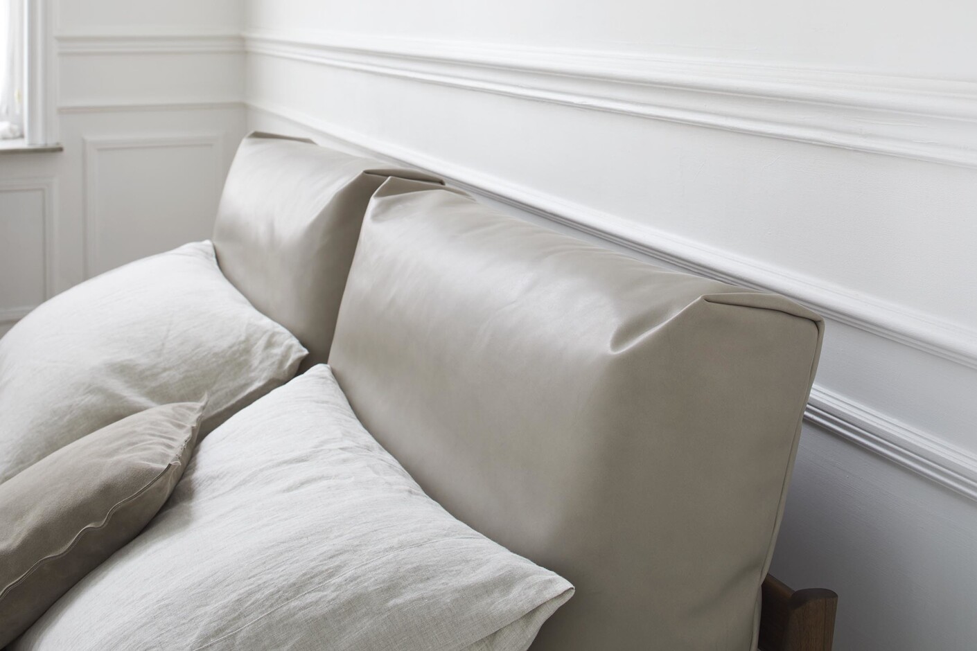 More Sova Bett 07