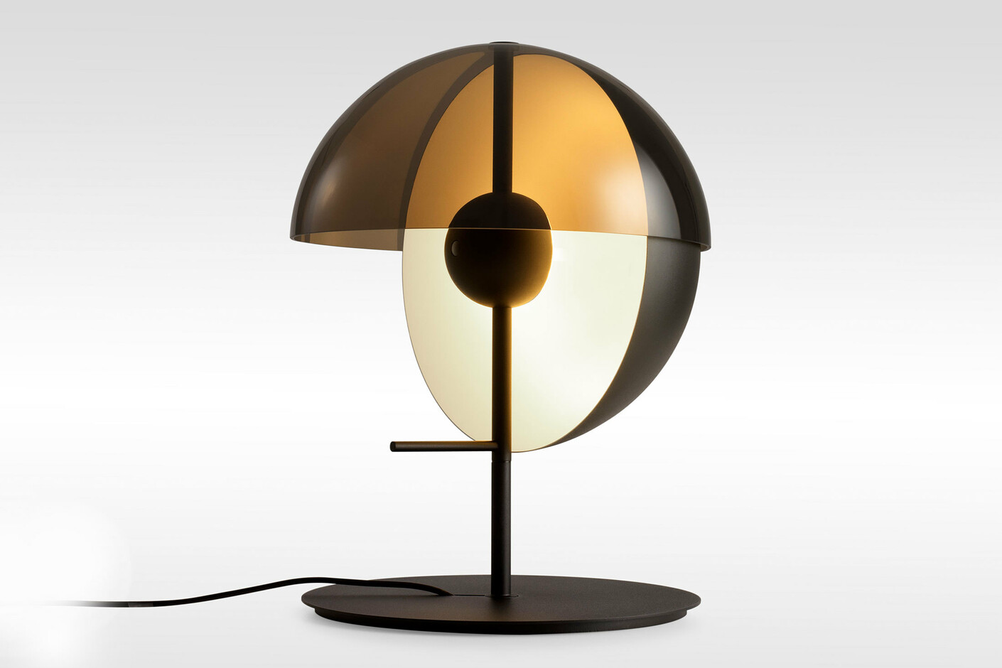 Theia table lamp