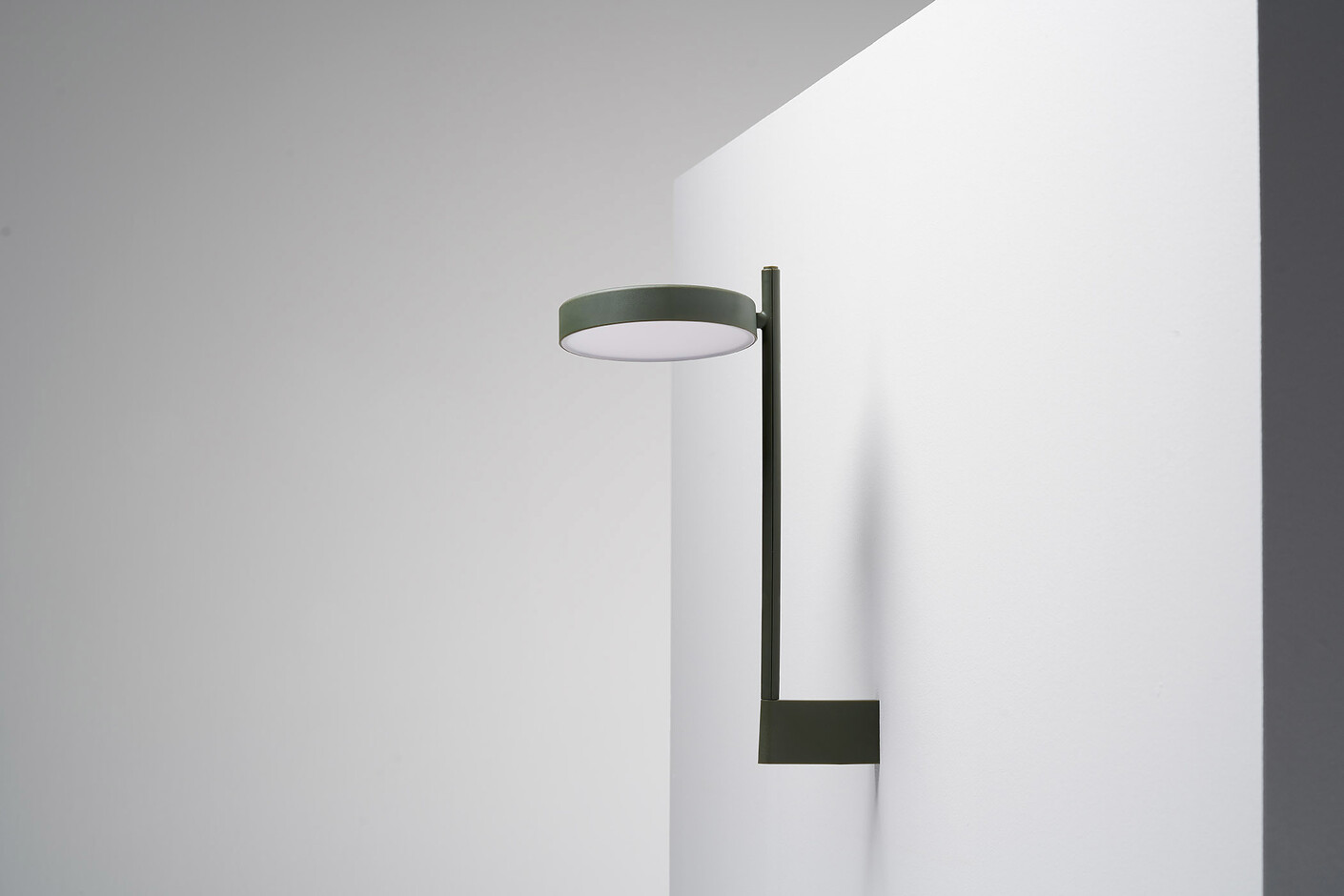 w182 pastille wall lamp