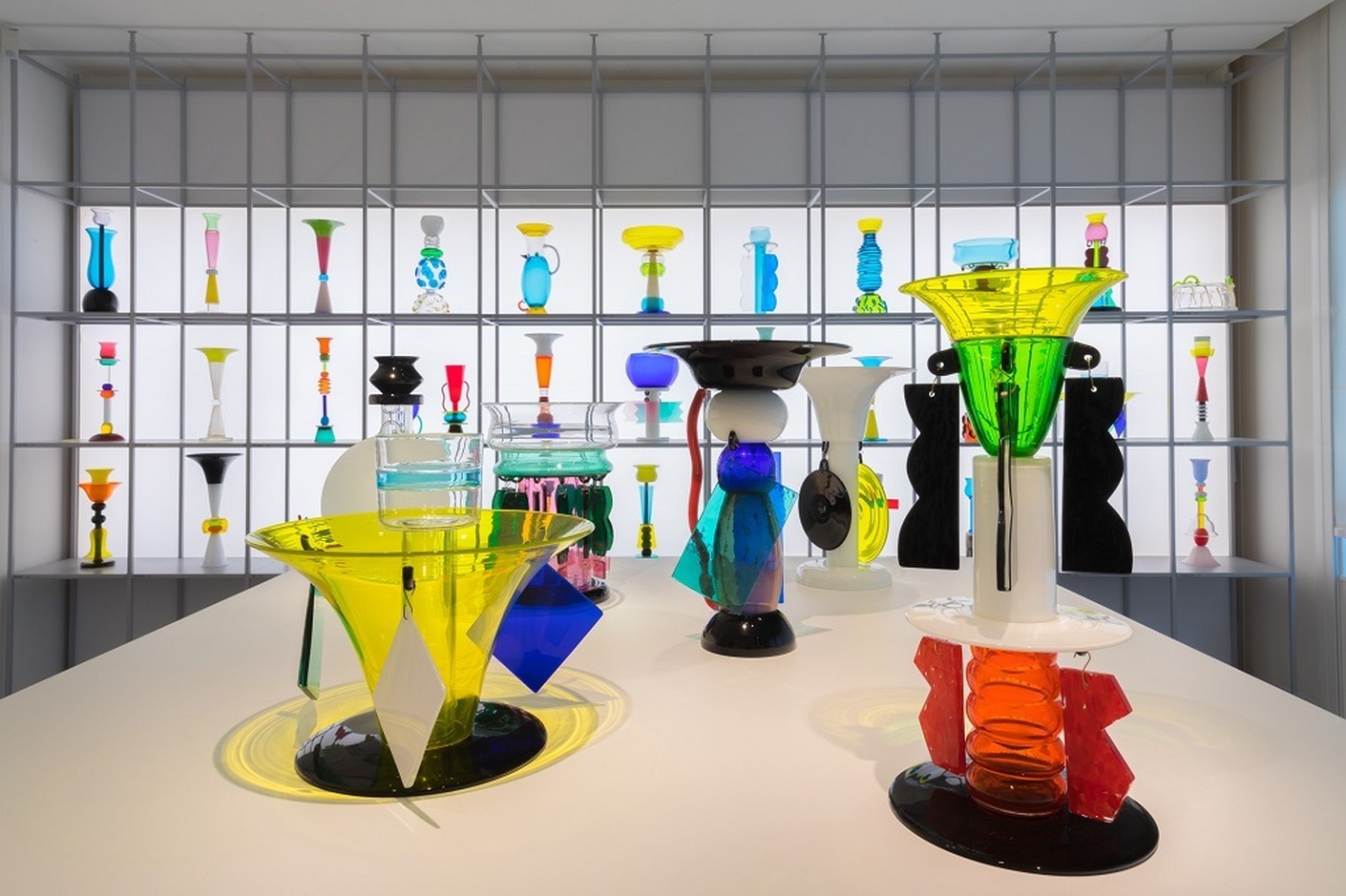 Installation view “Ettore Sottsass: il vetro”