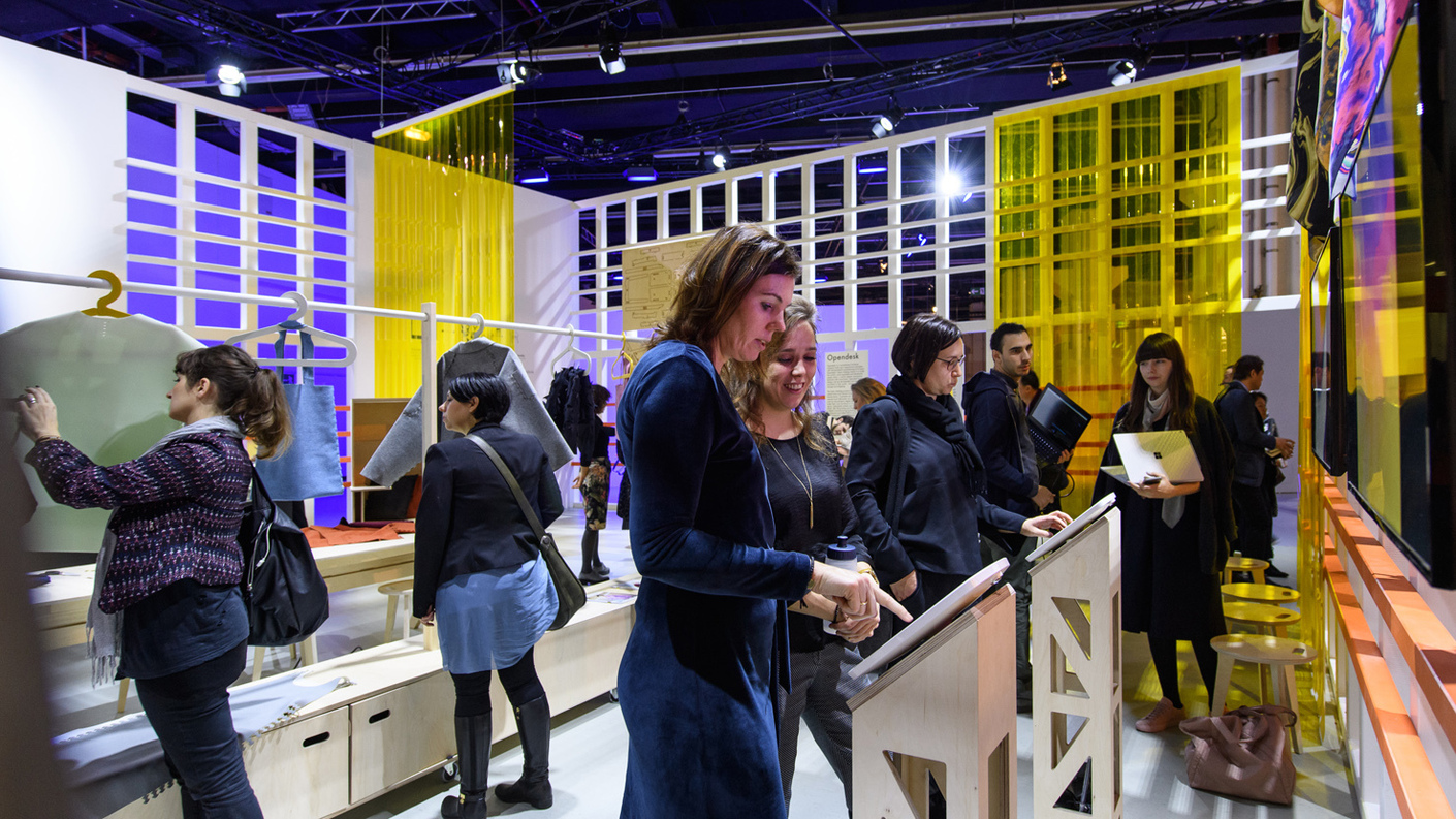 DIY creation of fashion eschewing the need for sewing, demonstrated in Dutch label Post Couture’s “Fab Lab”.