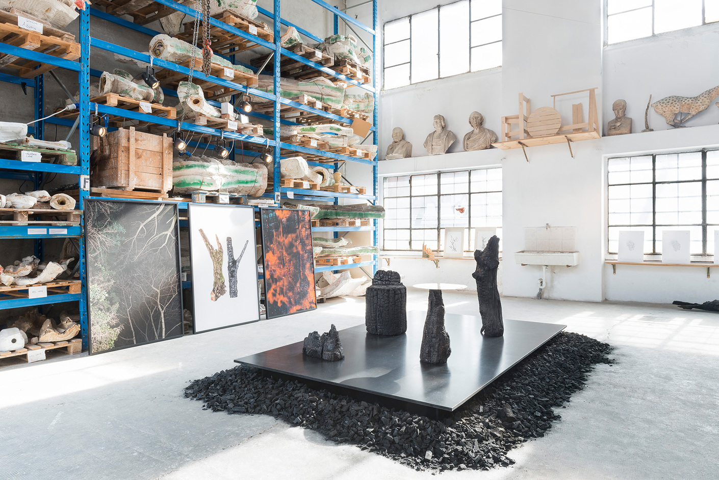 The objects of the "Fuoco" collection by Roberto Sironi