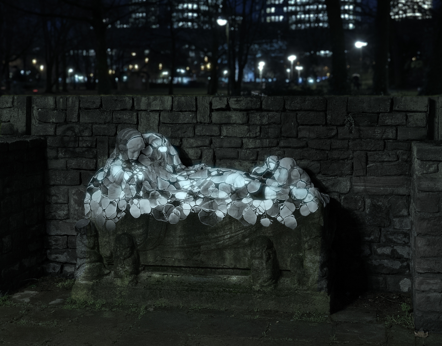A look at the detail: mbox studio berlin recreates the snow white monument in the Taunusanlage with an abstract animation.