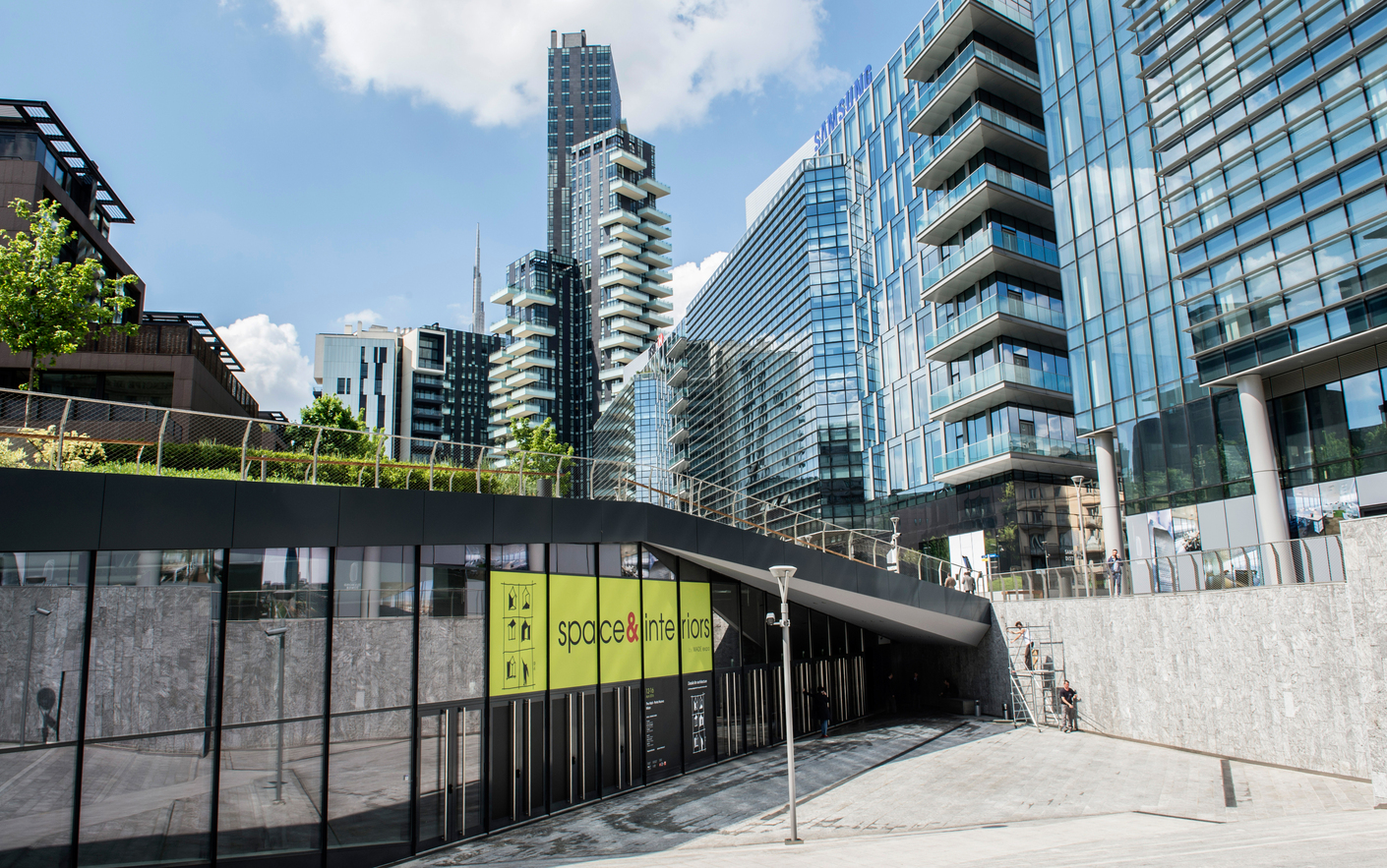 Die Plattform "space&interiors" findet in Mailand in der „Mall“, am Fuß des Diamond Towers im Brera Design Distrikt statt.