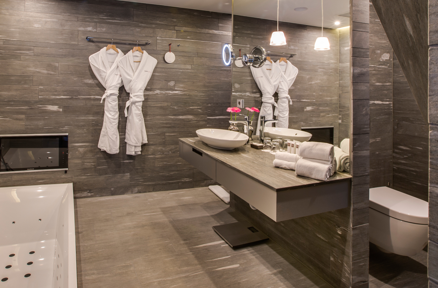 During the modernization the hotel prioritized products by Villeroy & Boch.