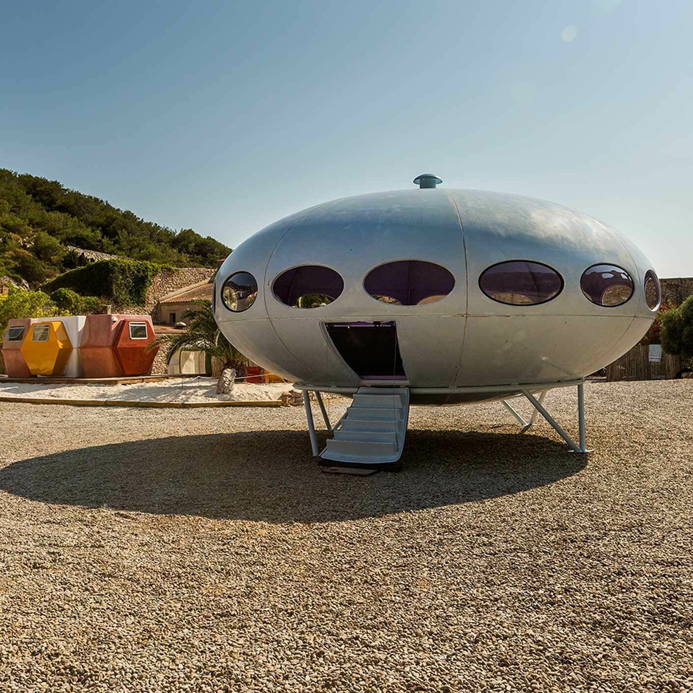 Get on your UFO!