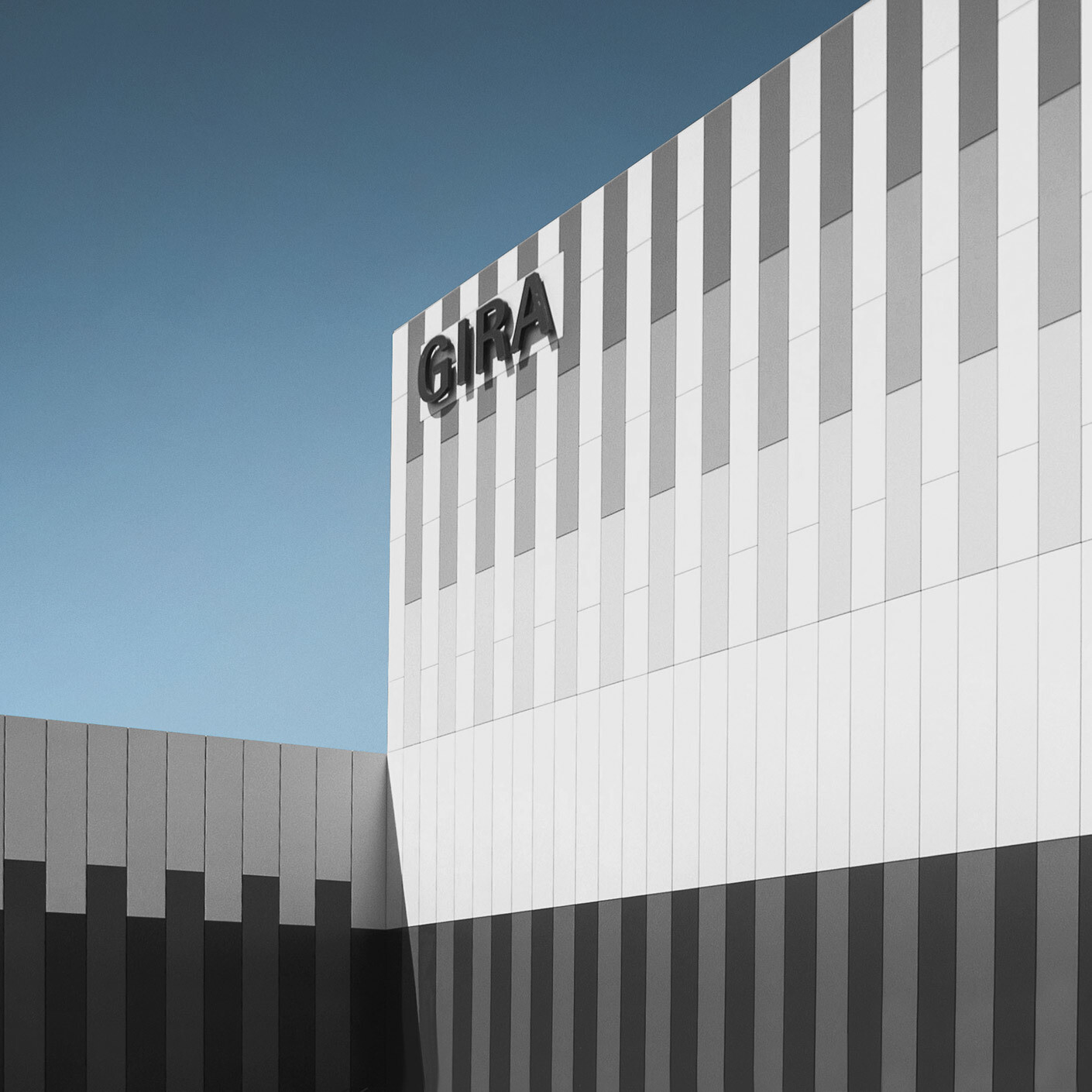 Ts Q Gira Unternehmen Nebau 2 Stylepark