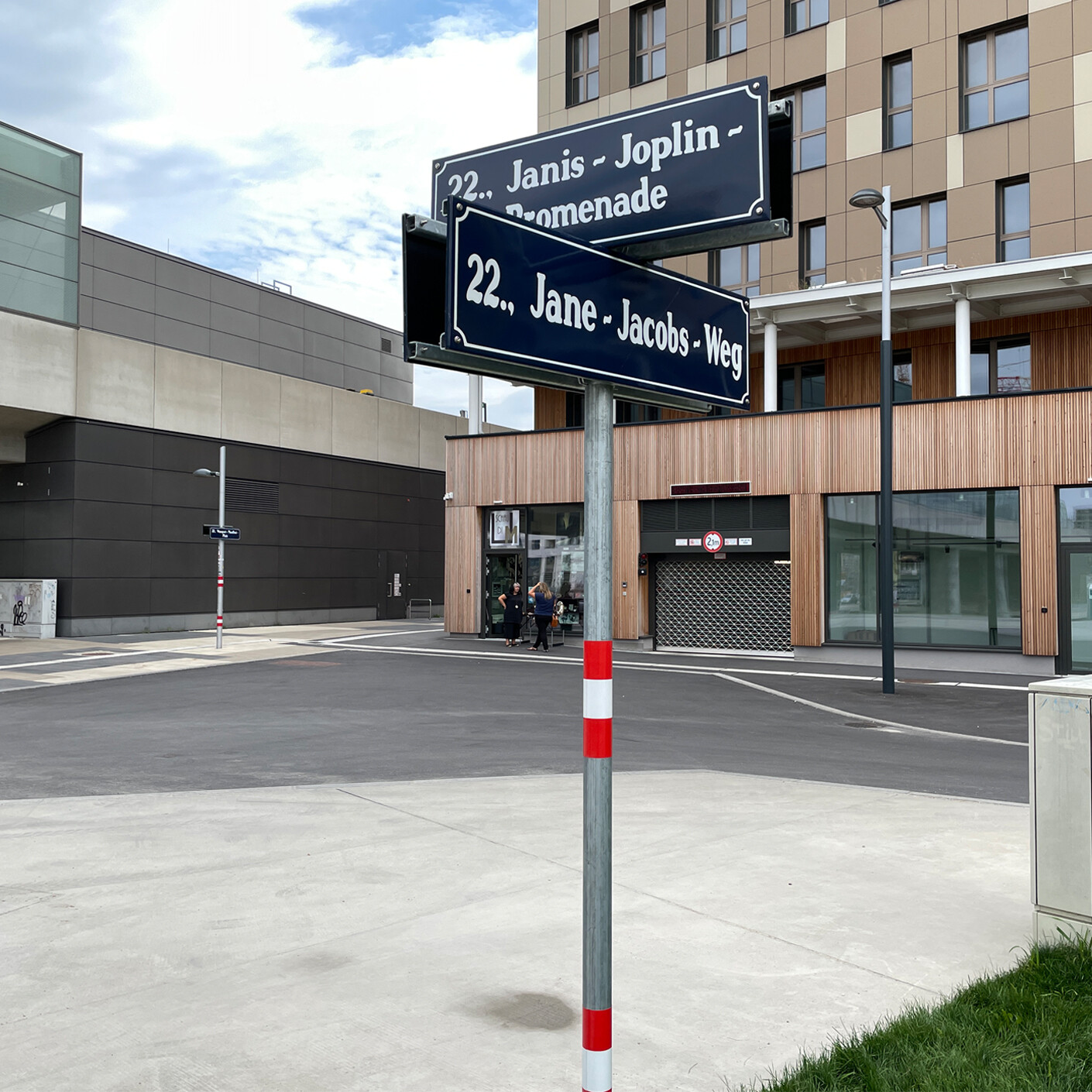 TS Q Karin Hartmann