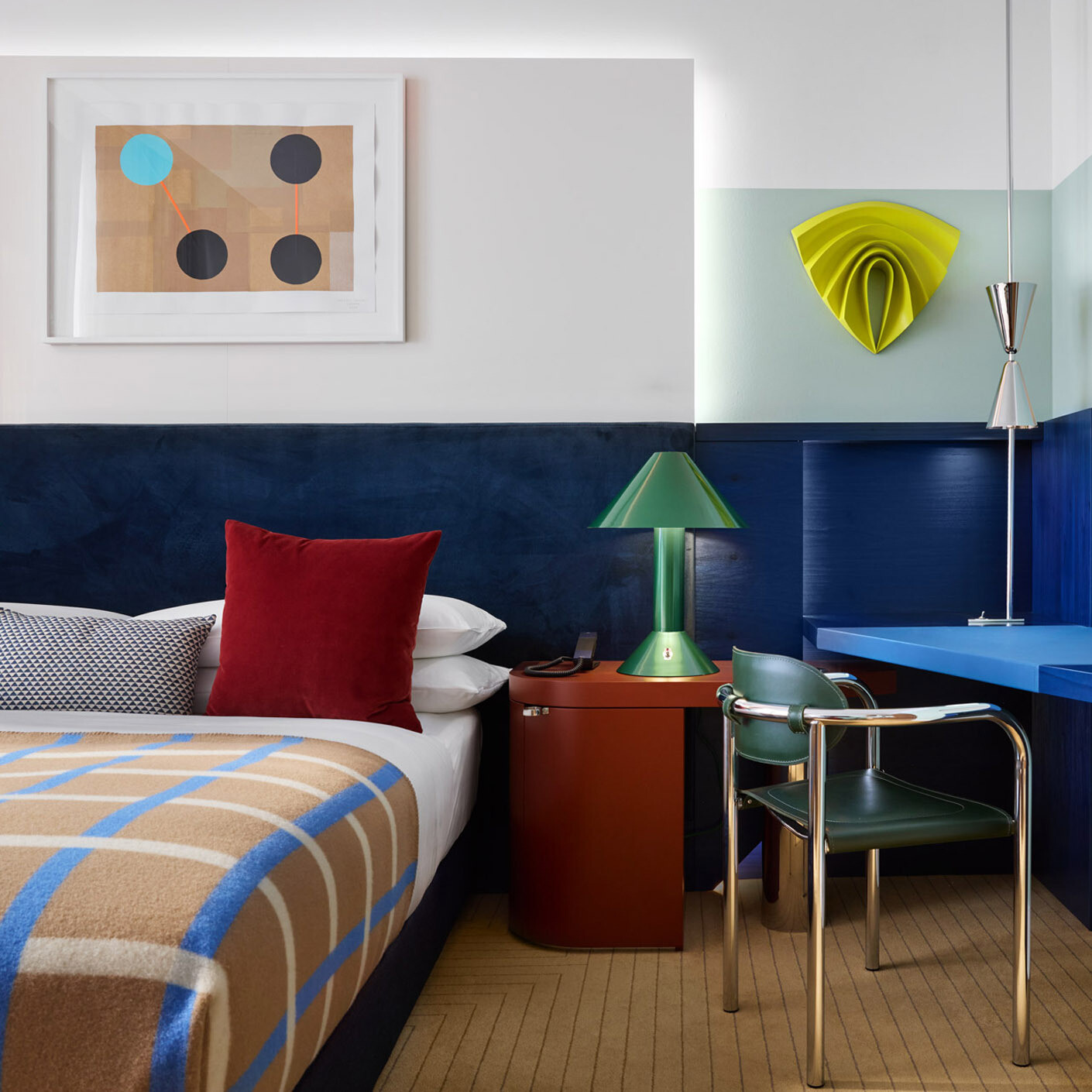 TS Q Waldo Works Kimpton
