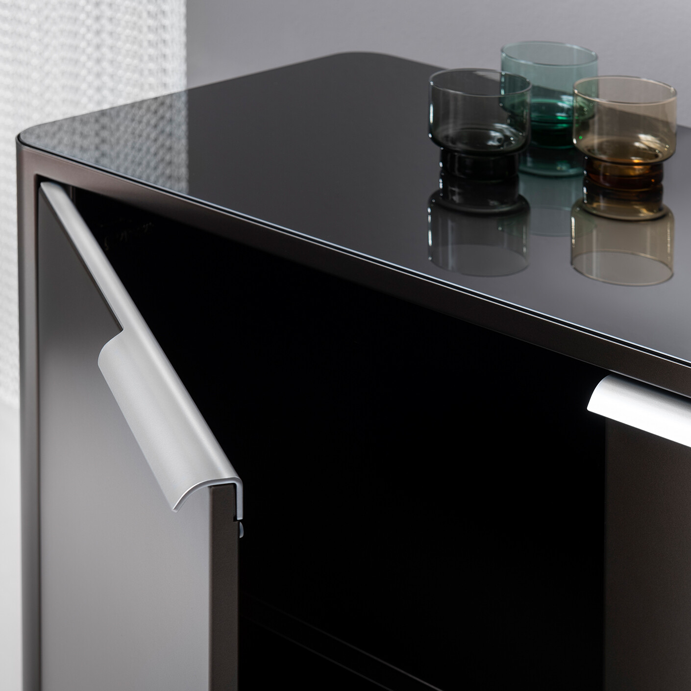 TS Q mueller metall moebel Sideboard S50 H3 3 dunkelbronze 06 stylepark